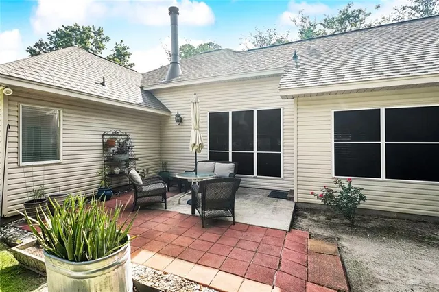 $260,000 | 25 A Oak Park Drive, Madisonville, LA 70447