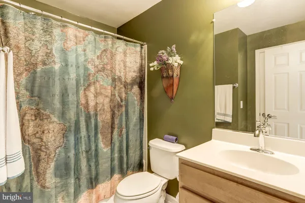 $3,800 | 43531 Heritage Gap Terrace, Chantilly, VA 20152