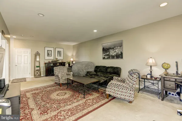 $3,800 | 43531 Heritage Gap Terrace, Chantilly, VA 20152