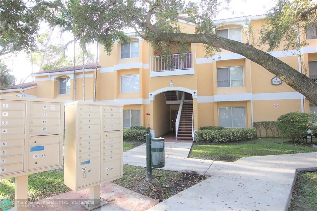 2350 Northwest 33rd St Unit 803