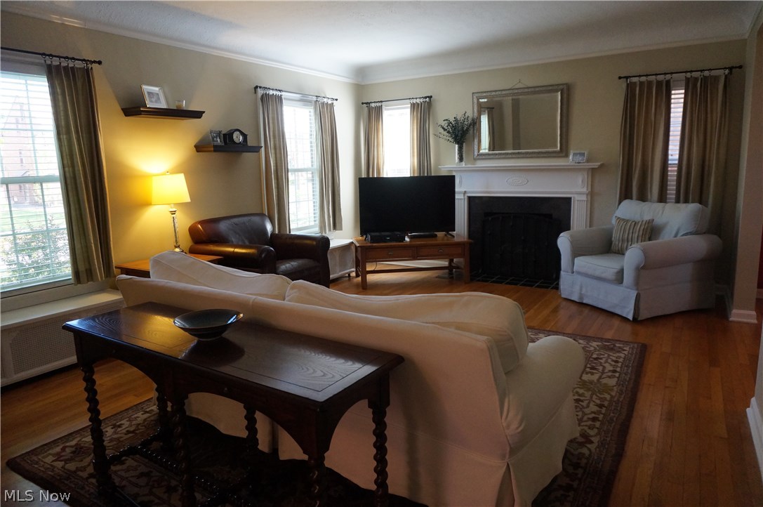 3782 Bushnell Road Cleveland, OH 44118 - Photo 3 of 34 Gallery Image 3