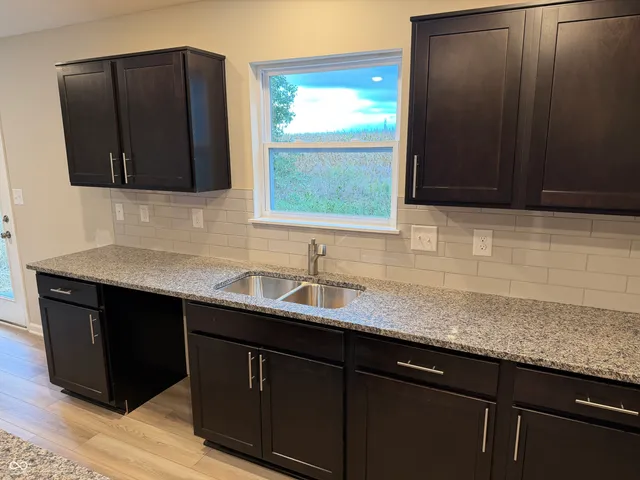 $262,900 | 1035 Lake Court, Shirley, IN 47384