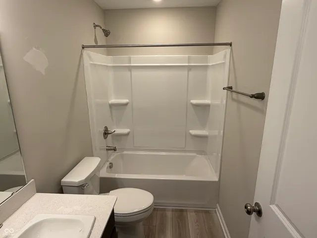 $262,900 | 1035 Lake Court, Shirley, IN 47384