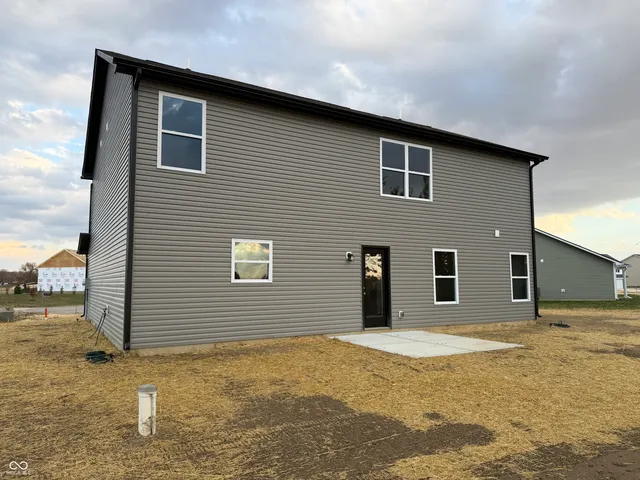 $262,900 | 1035 Lake Court, Shirley, IN 47384