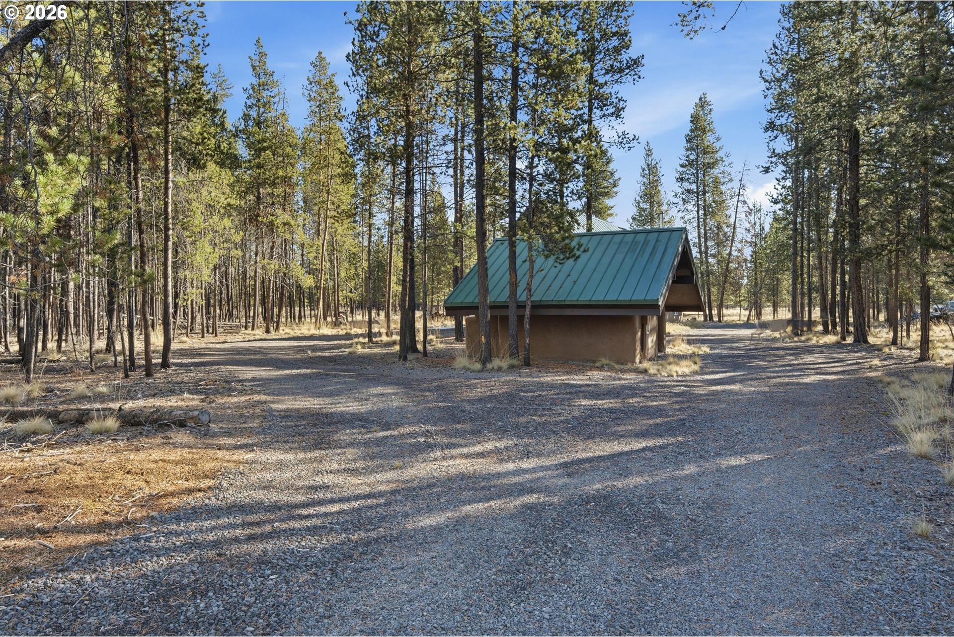 10345 Rider Court La Pine, OR 97739 - Photo 31 of 35 Pump House