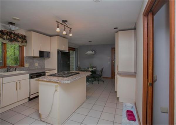 19 Hickory Ridge Road Rehoboth, MA 02769 - Photo 13 of 28 Gallery Image 13