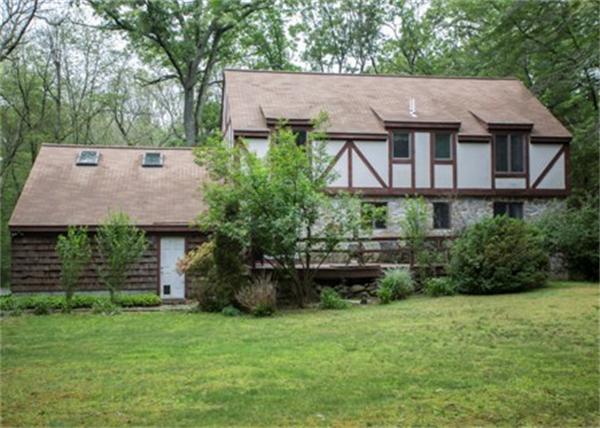19 Hickory Ridge Road Rehoboth, MA 02769 - Photo 2 of 28 Gallery Image 2
