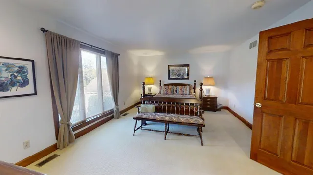 $974,900 | 25162 County Road 900 South, Batesville, IN 47006