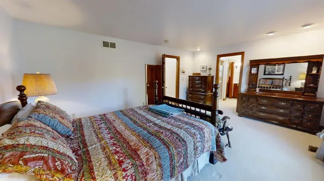 $974,900 | 25162 County Road 900 South, Batesville, IN 47006