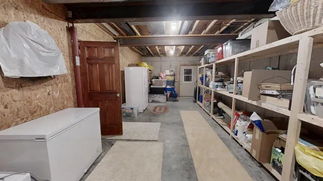 $974,900 | 25162 County Road 900 South, Batesville, IN 47006