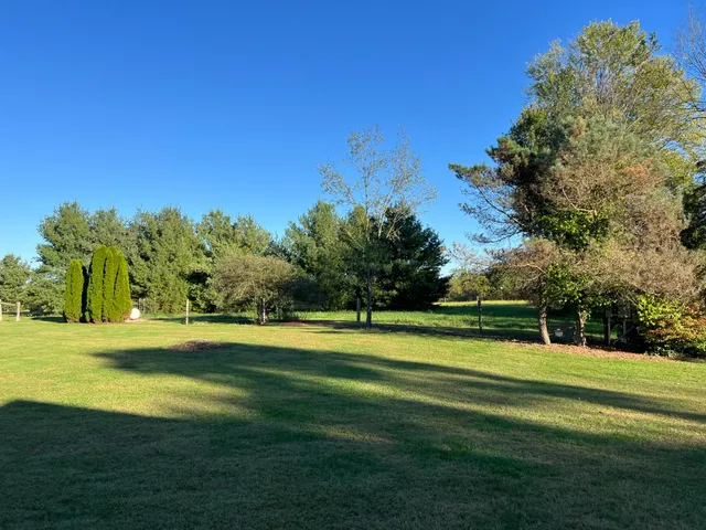 $974,900 | 25162 County Road 900 South, Batesville, IN 47006