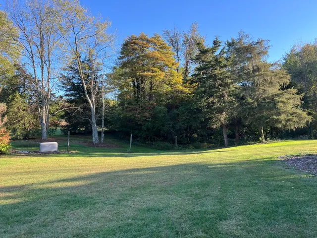 $974,900 | 25162 County Road 900 South, Batesville, IN 47006