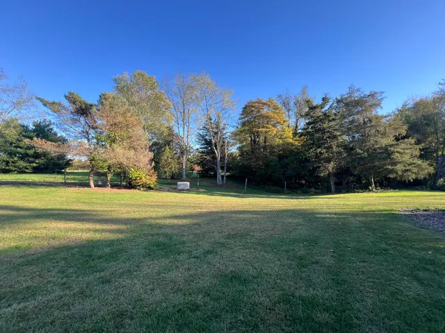 $974,900 | 25162 County Road 900 South, Batesville, IN 47006