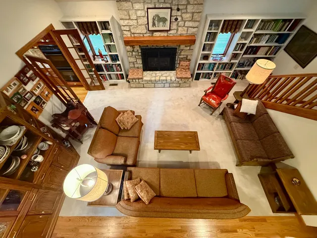 $974,900 | 25162 County Road 900 South, Batesville, IN 47006