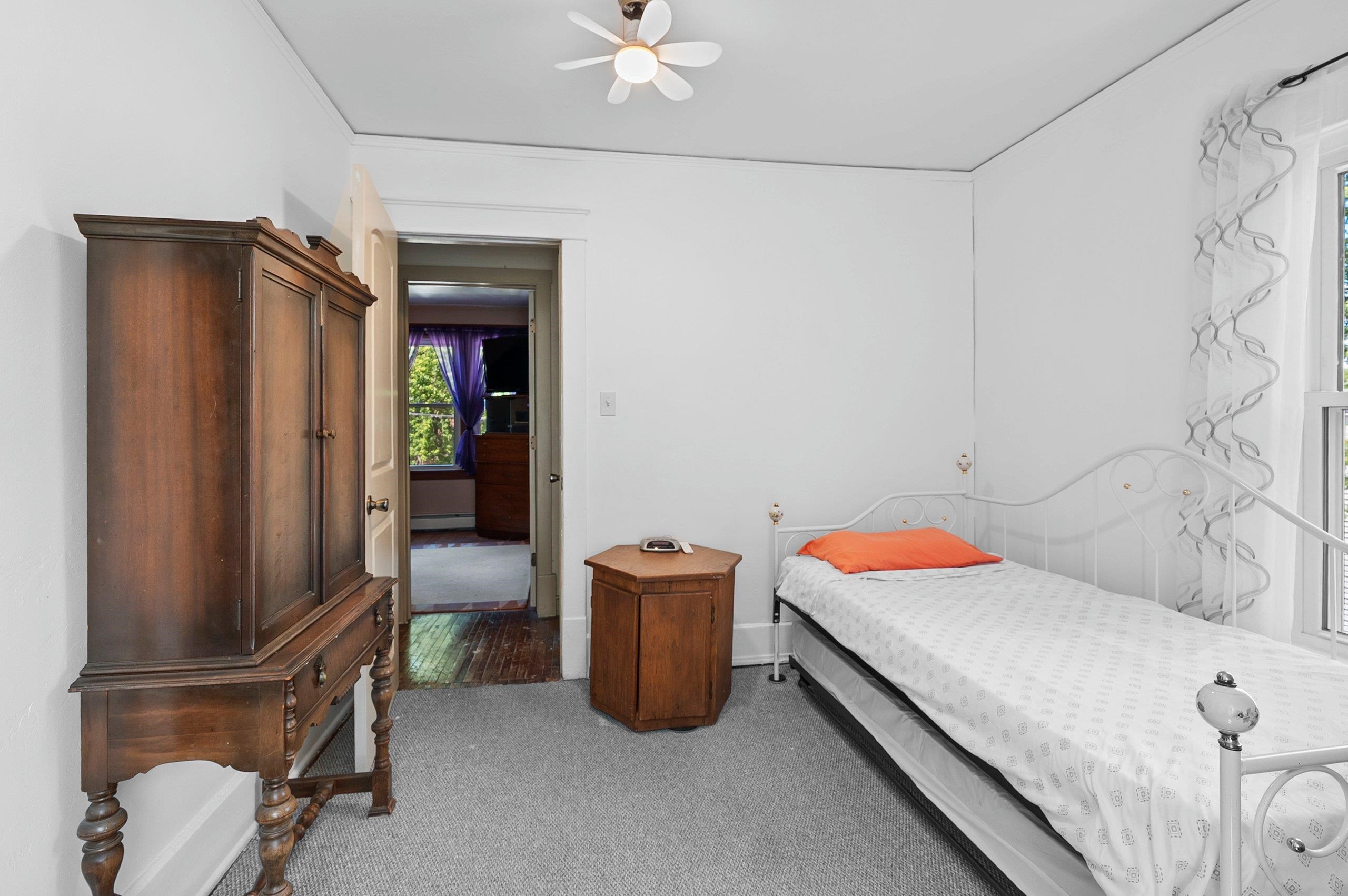 111 10th Street Clintonville, WI 54929 - Photo 25 of 34