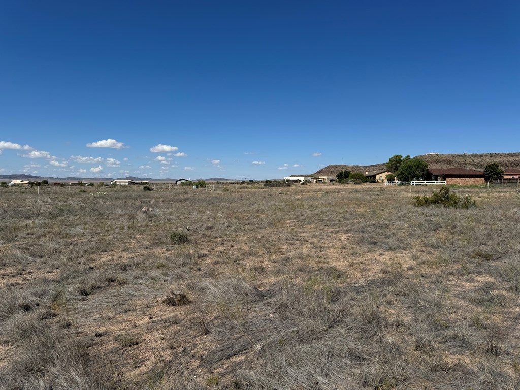 210 SGT Mulhern Loop Fort Davis, TX 79734 - Photo 9 of 14 Gallery Image 9