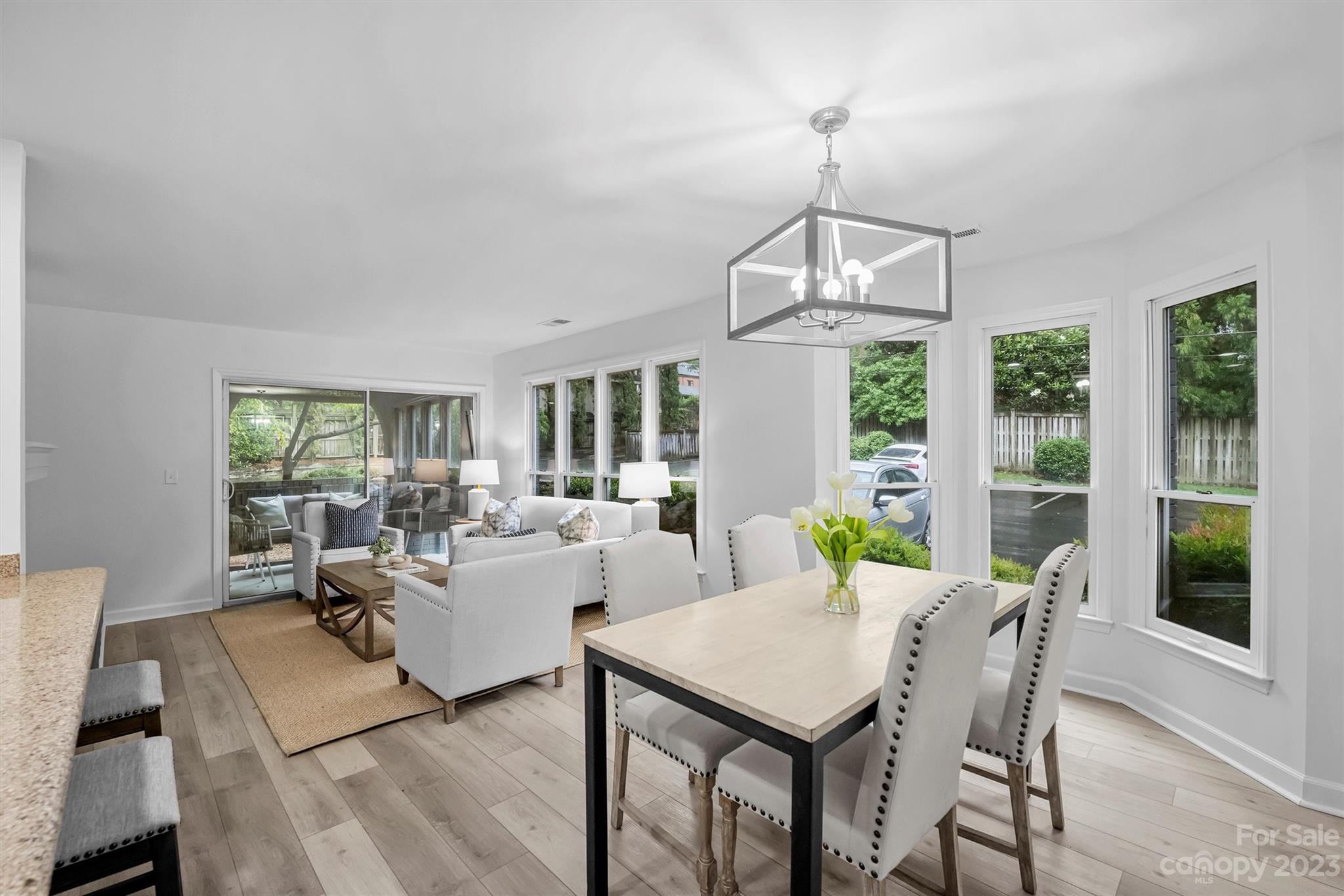 607 Queens Road, Unit A Charlotte, NC 28207 - Photo 5 of 29 Gallery Image 5