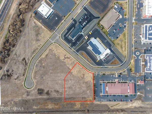 $697,600 | 1236 Ahtanum Ridge Drive, Unit 11, Union Gap, WA 98903
