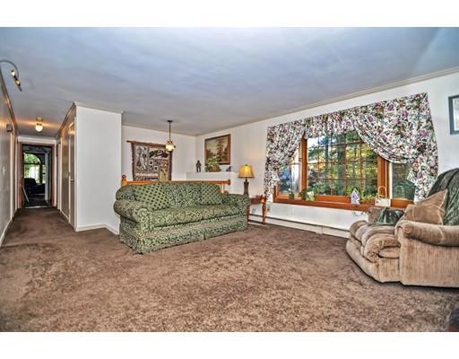 72 Lincoln Road Sutton, MA 01590 - Photo 12 of 27