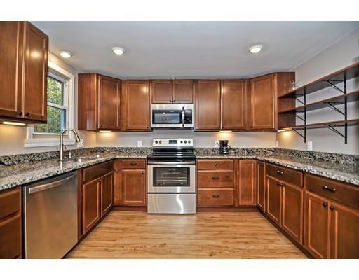 72 Lincoln Road Sutton, MA 01590 - Photo 3 of 27