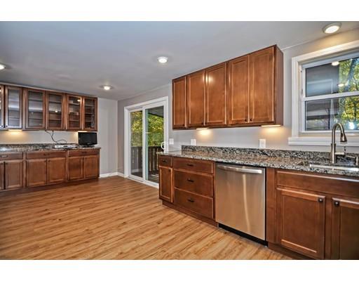 72 Lincoln Road Sutton, MA 01590 - Photo 6 of 27