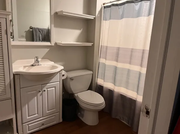 $1,500 | 13N667 Brier Hill Road, Hampshire, IL 60140