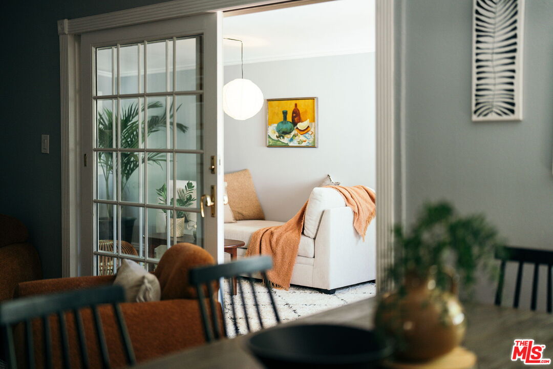 2436 Fairmount Avenue La Crescenta, CA 91214 - Photo 16 of 68