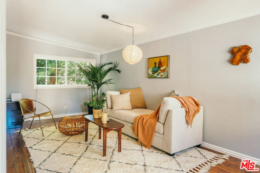 2436 Fairmount Avenue La Crescenta, CA 91214 - Photo 17 of 68