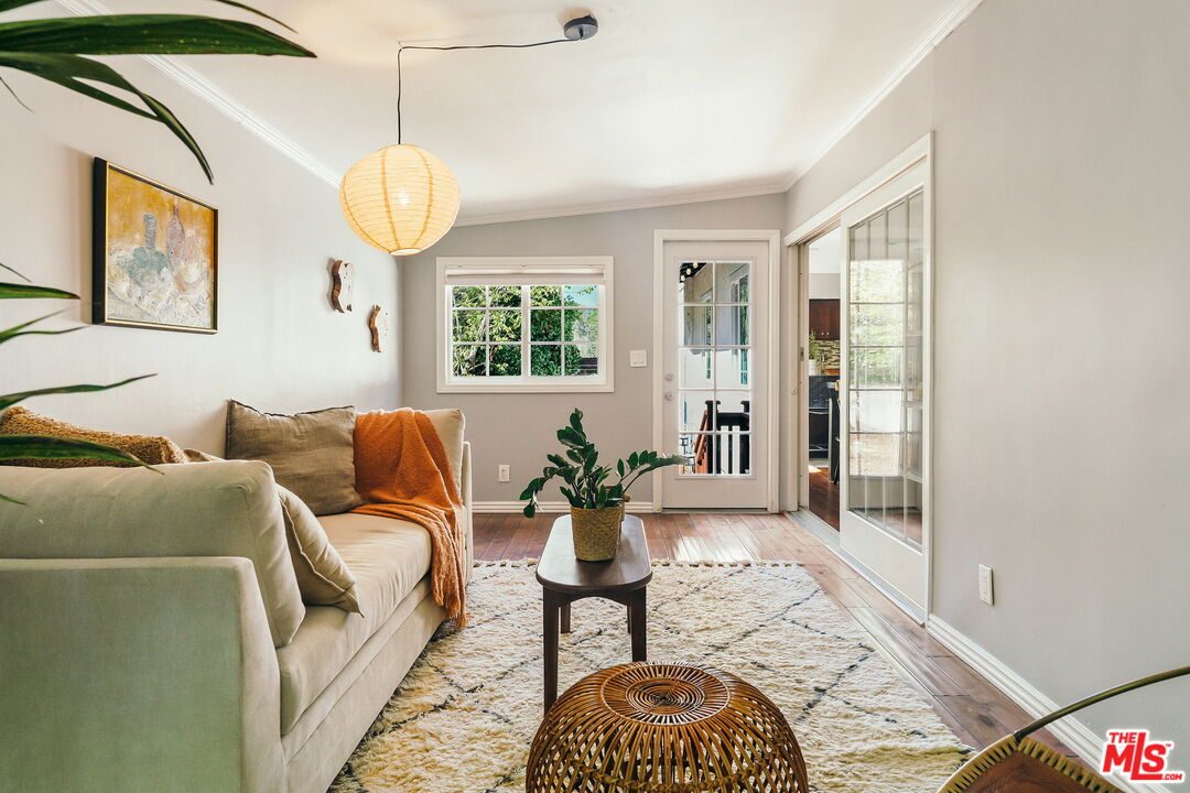 2436 Fairmount Avenue La Crescenta, CA 91214 - Photo 18 of 68