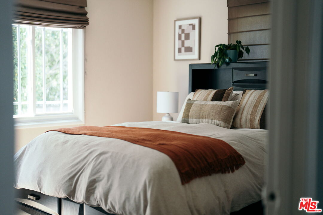 2436 Fairmount Avenue La Crescenta, CA 91214 - Photo 22 of 68