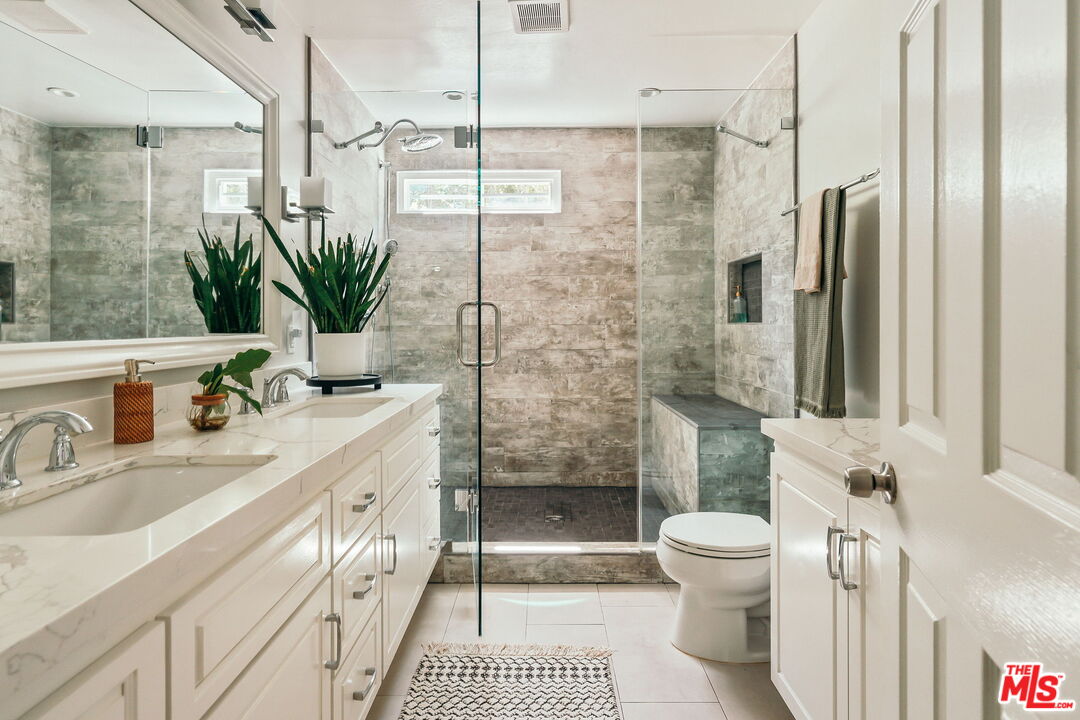 2436 Fairmount Avenue La Crescenta, CA 91214 - Photo 28 of 68