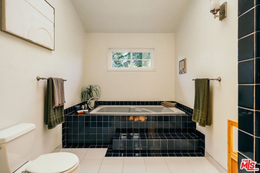 2436 Fairmount Avenue La Crescenta, CA 91214 - Photo 39 of 68