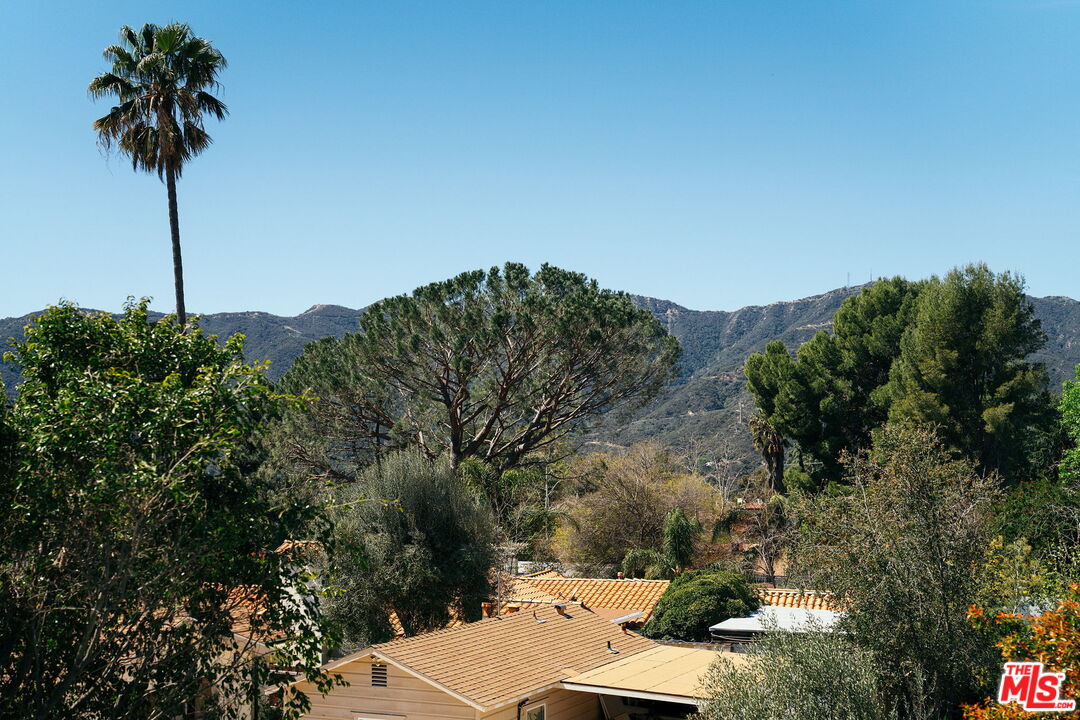 2436 Fairmount Avenue La Crescenta, CA 91214 - Photo 46 of 68