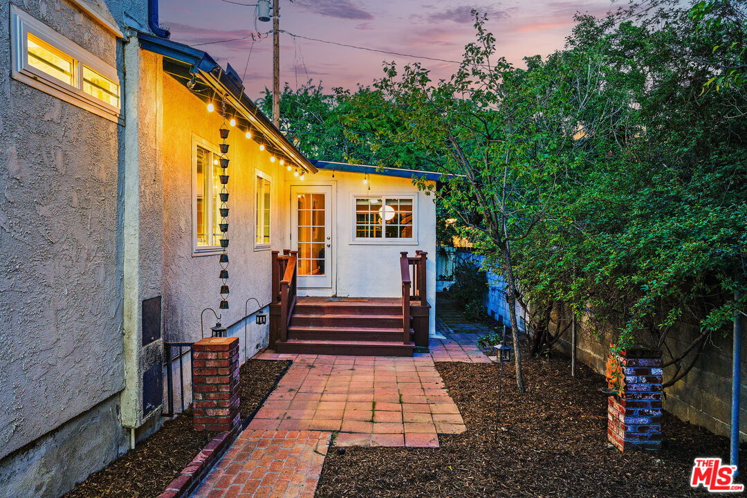 2436 Fairmount Avenue La Crescenta, CA 91214 - Photo 51 of 68