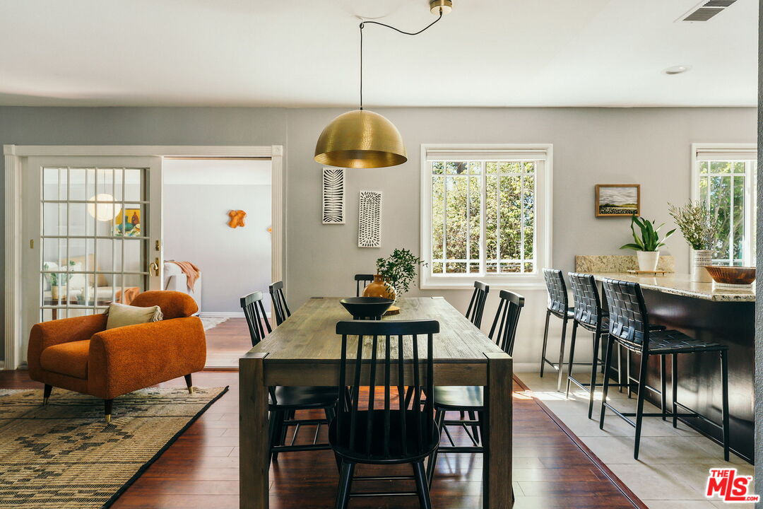 2436 Fairmount Avenue La Crescenta, CA 91214 - Photo 7 of 68