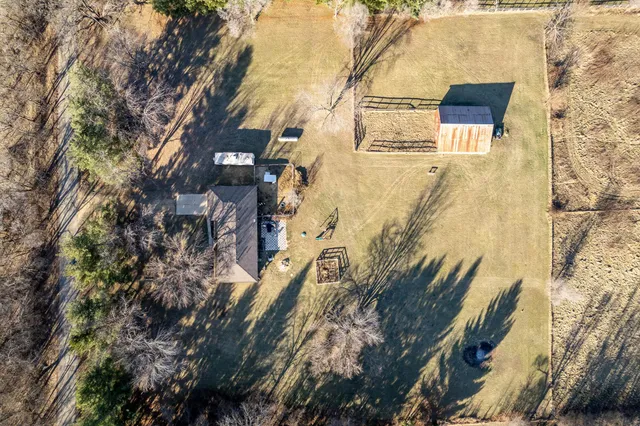 $400,000 | 16285 Cannell Road, Rockton, IL 61072