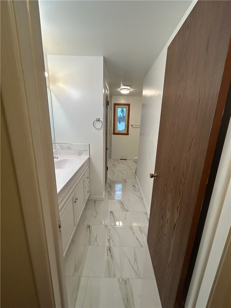 124 Granada Circle Irondequoit, NY 14609 - Photo 29 of 43