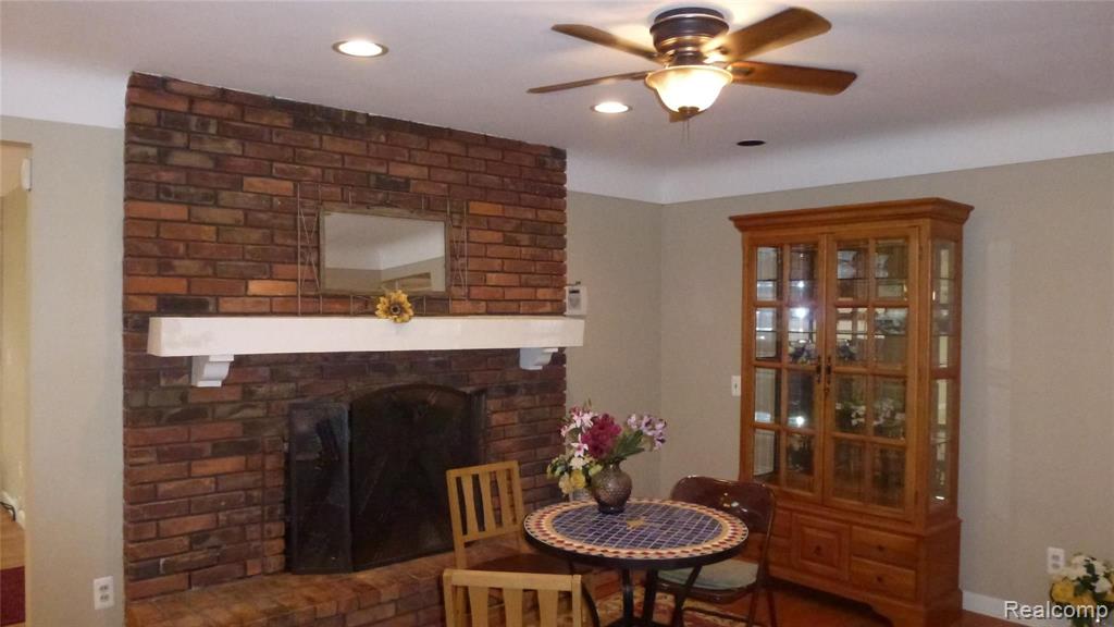 332 Texas Avenue Rochester, MI 48309 - Photo 17 of 28
