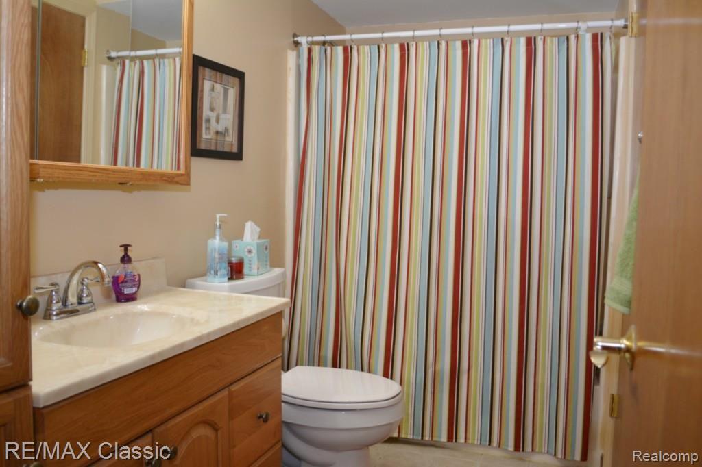2431 Cullen Road Howell, MI 48855 - Photo 9 of 19 DSC_0017.jpg