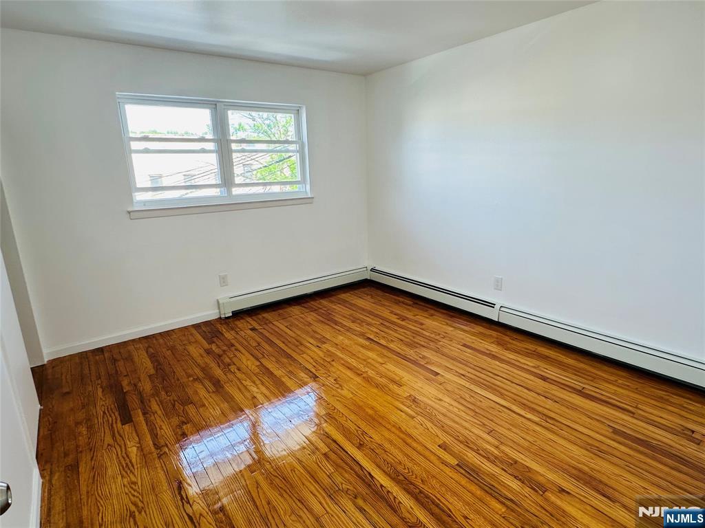162 Spring Street, Unit 4 Orange, NJ 07050 - Photo 4 of 7