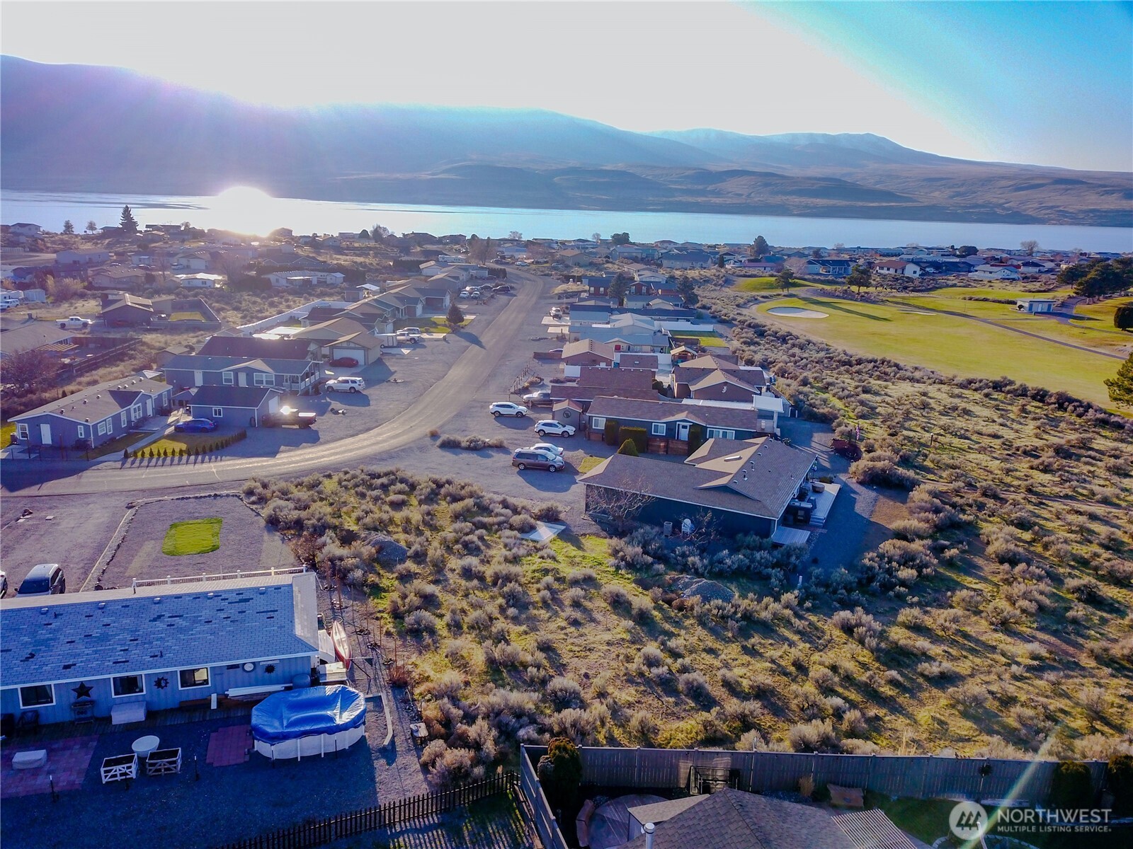 416 Autumn Loop Mattawa, WA 99349 - Photo 13 of 13 a view of a city