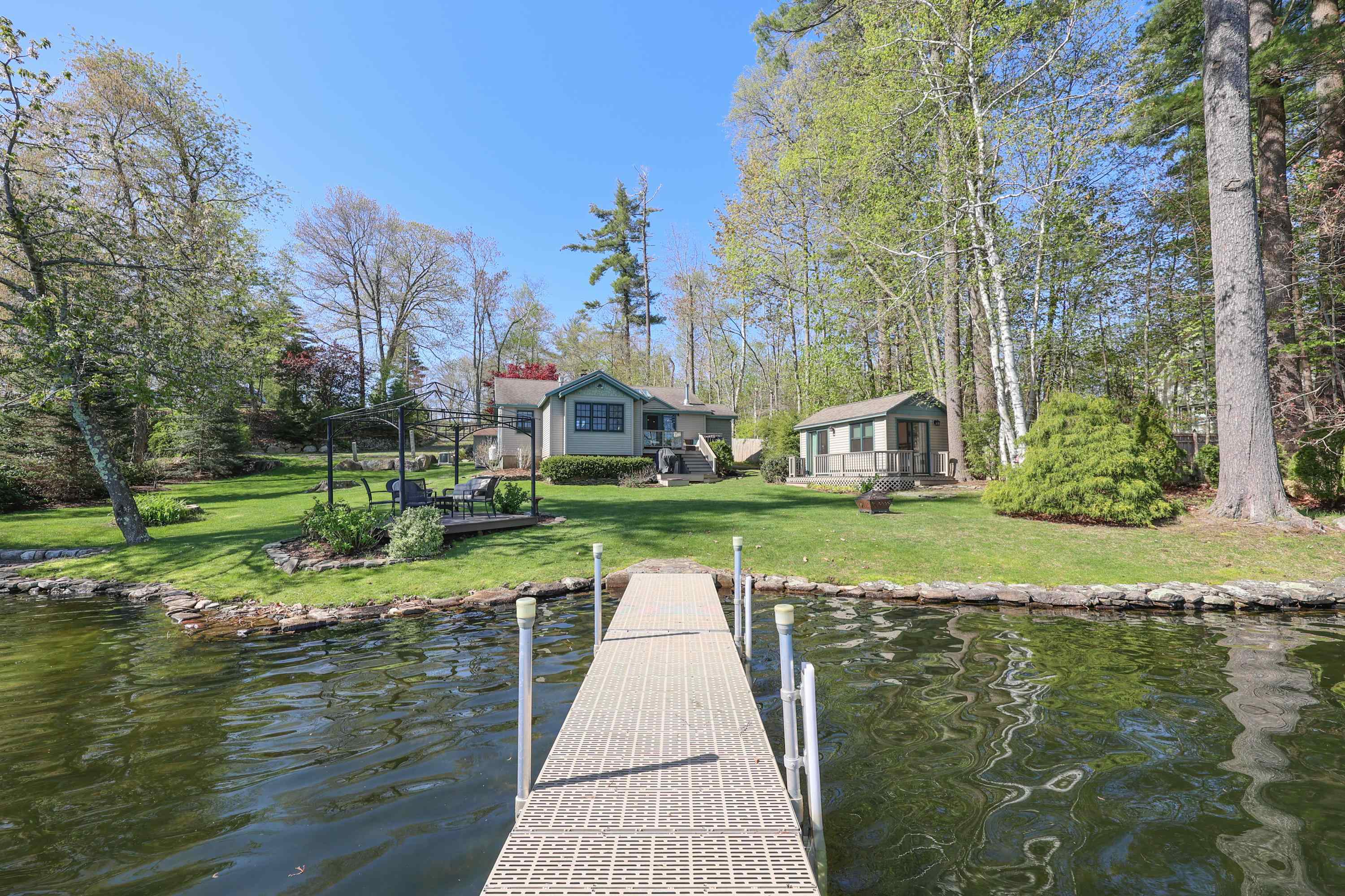 62 South Shore Road Salem, NH 03079 - Photo 1 of 37