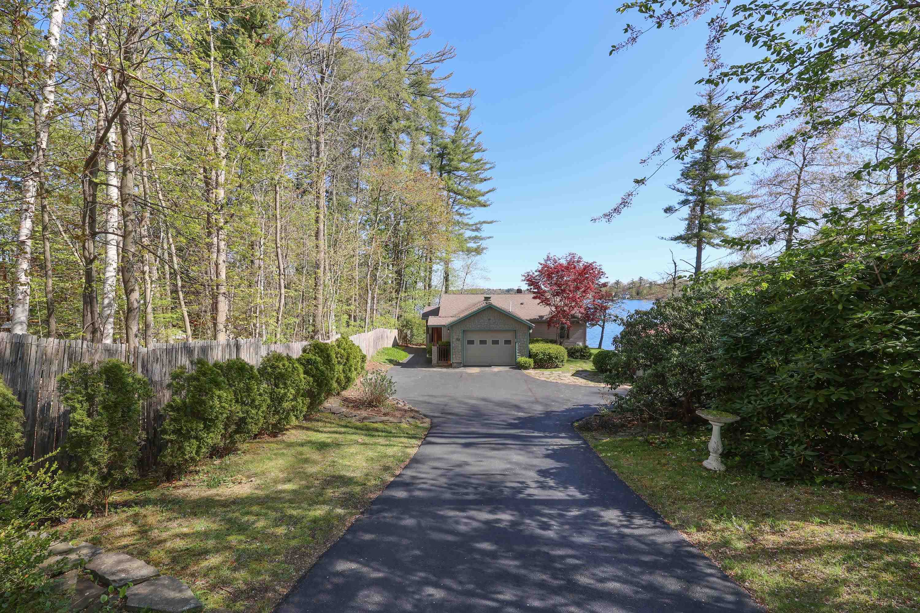 62 South Shore Road Salem, NH 03079 - Photo 13 of 37