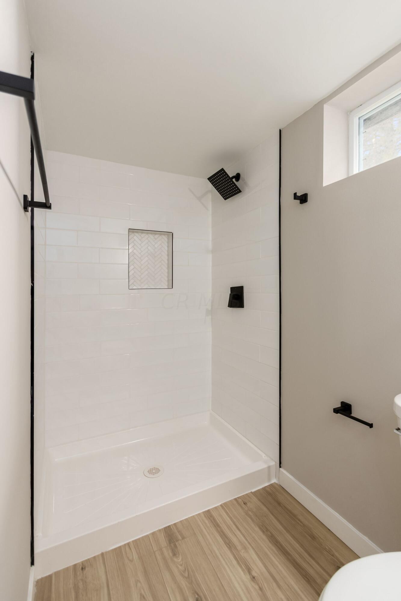 1364 Huy Road Columbus, OH 43224 - Photo 27 of 32 Huy basement bath
