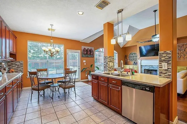 $4,000 | 4506 Timber Pine Trail, Houston, TX 77345