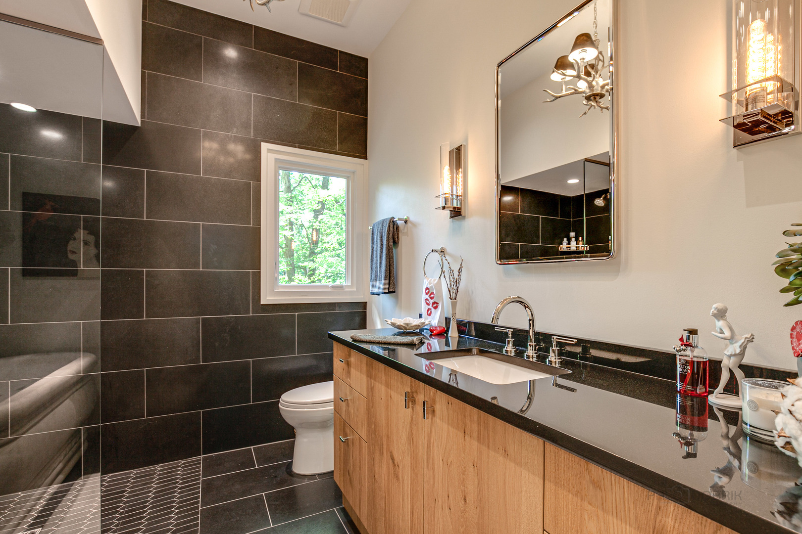 1055 Ringwood Road Lake Forest, IL 60045 - Photo 19 of 59