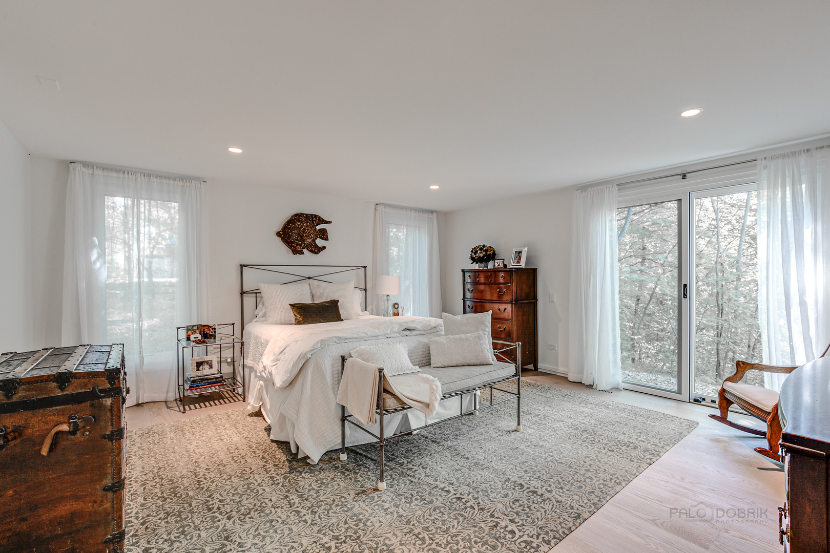 1055 Ringwood Road Lake Forest, IL 60045 - Photo 22 of 59 a bed room with furniture and a chair