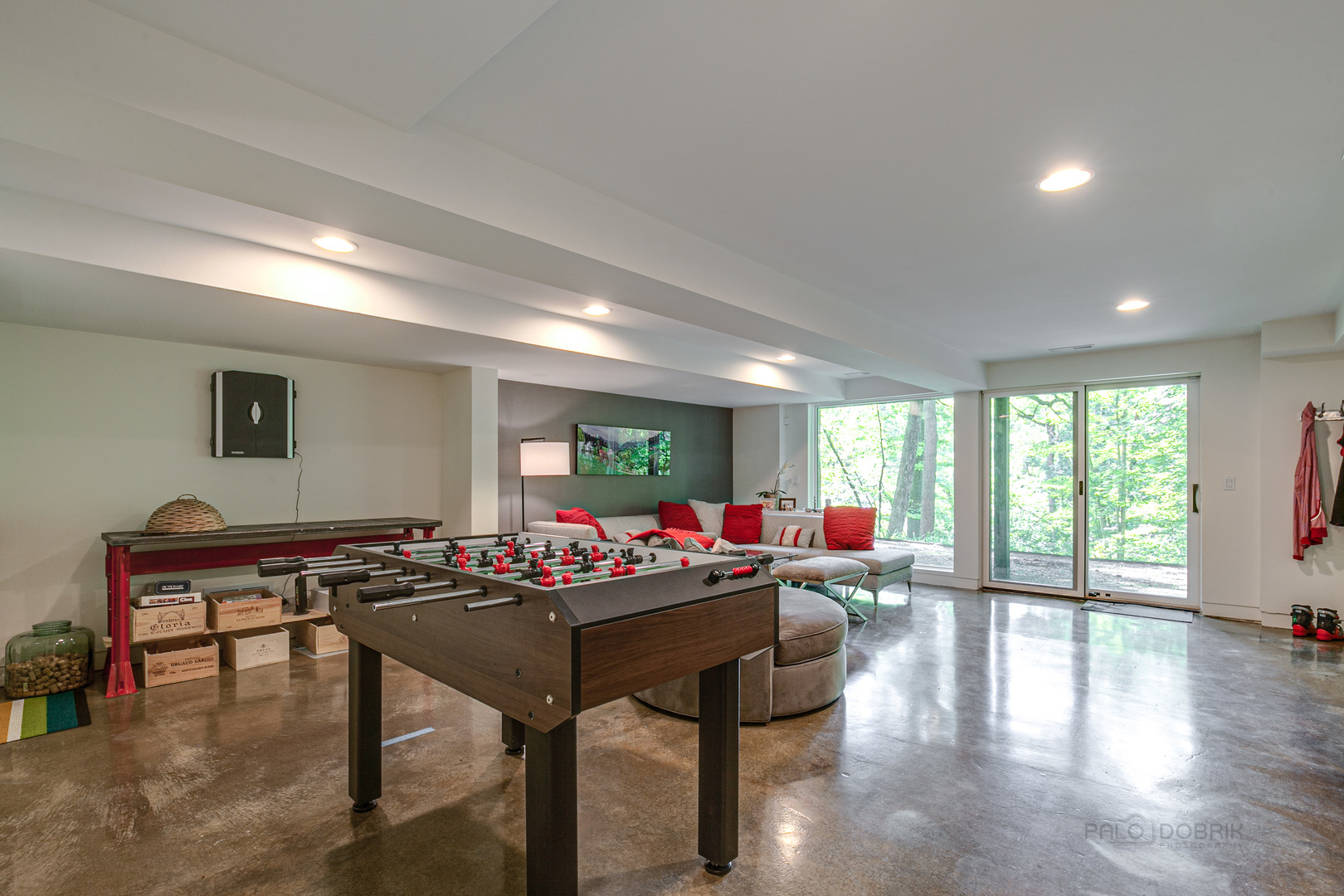 1055 Ringwood Road Lake Forest, IL 60045 - Photo 47 of 59 a living room with furniture and a wooden floor