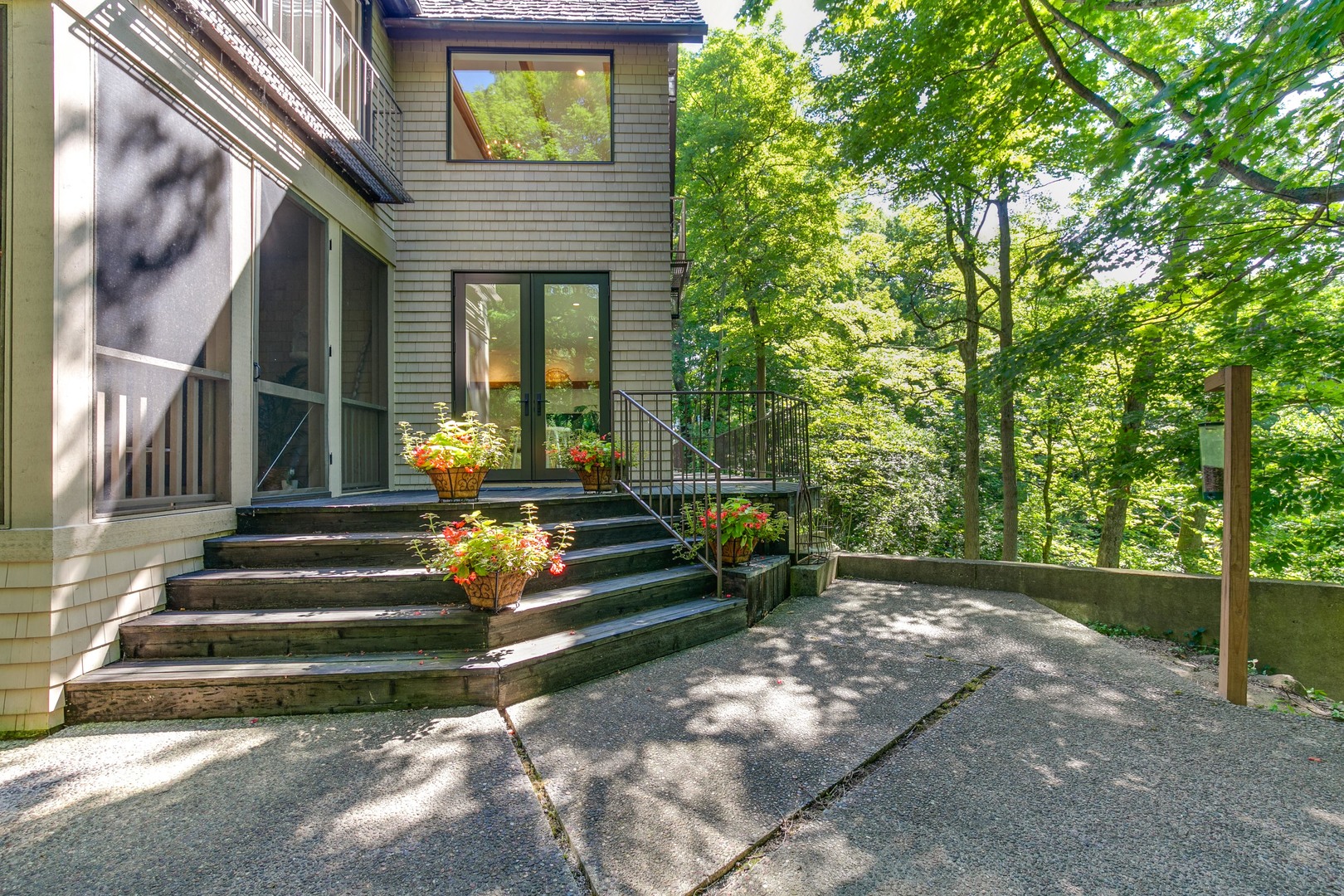 1055 Ringwood Road Lake Forest, IL 60045 - Photo 54 of 59