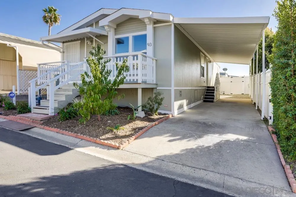 1120 East Mission Road, Unit SPC 93 Fallbrook, CA 92028 - Photo 4 of 14 Gallery Image 4